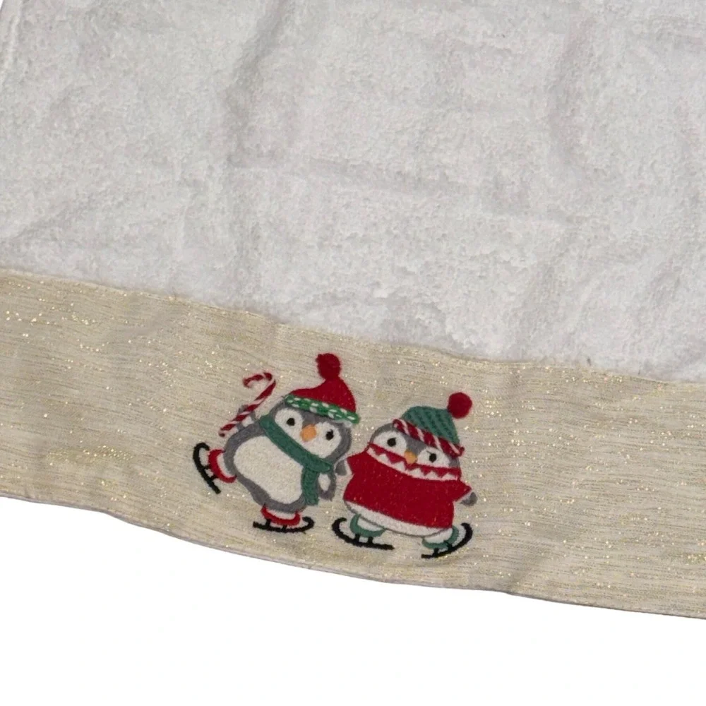Glitz & Glimmer Christmas Penguin Ice Skating Hand Towels Set of 2 White Gold
